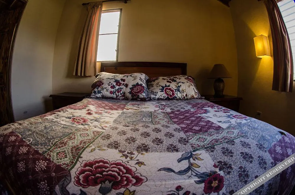 Altocerro Villas Hotel & Camping Constanza